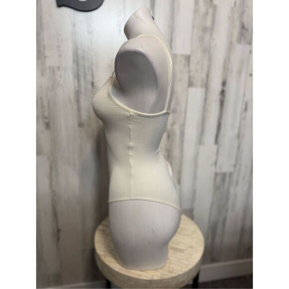 TopShop white bodysuit - Picture 4 of 5